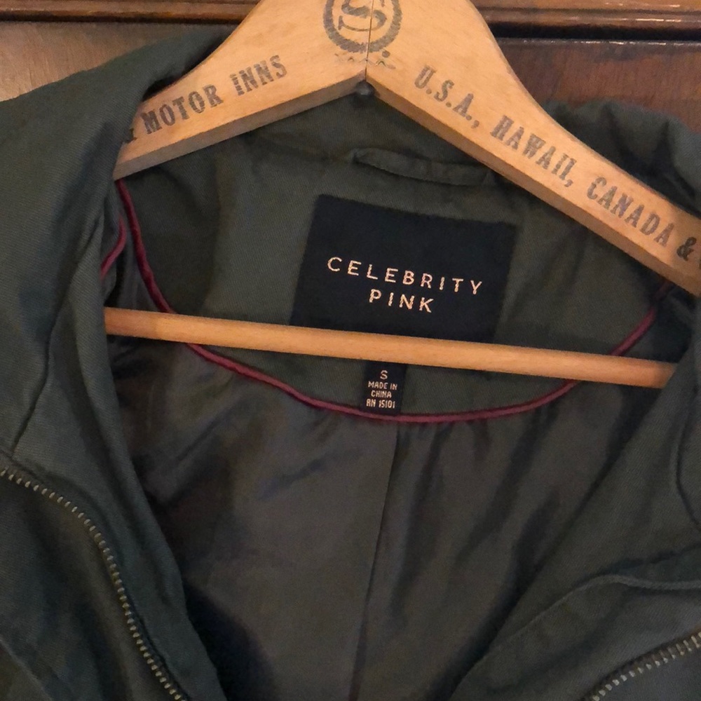 BOGO!! 😃Celebrity Pink army green jacket w/ faux fur hood